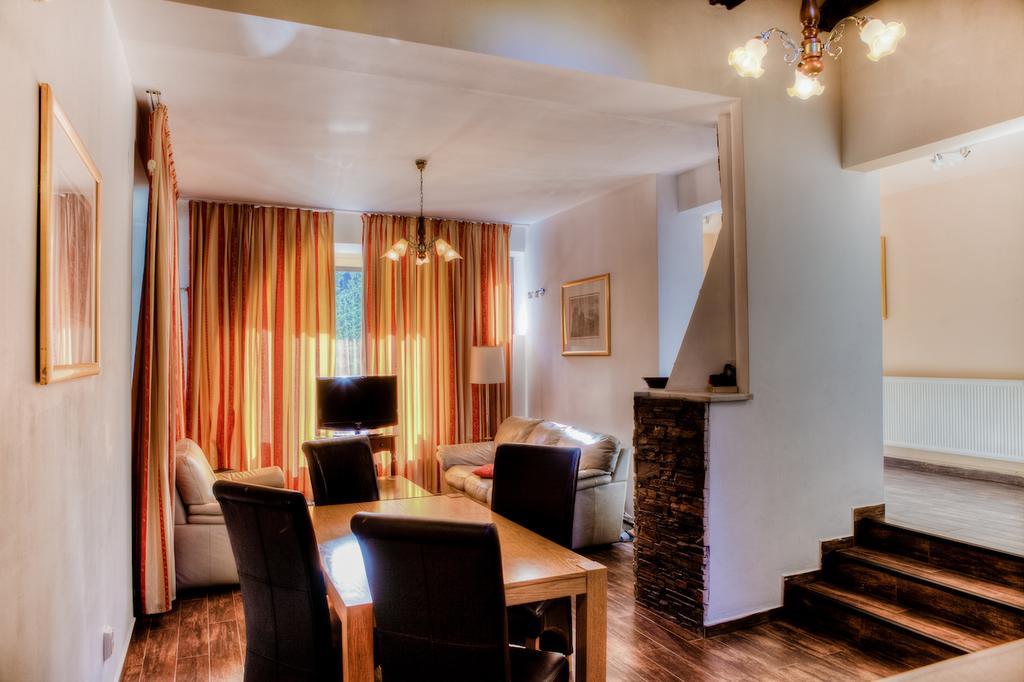 Vila Pinul Si Mesteacanul Poiana Brasov Exterior foto