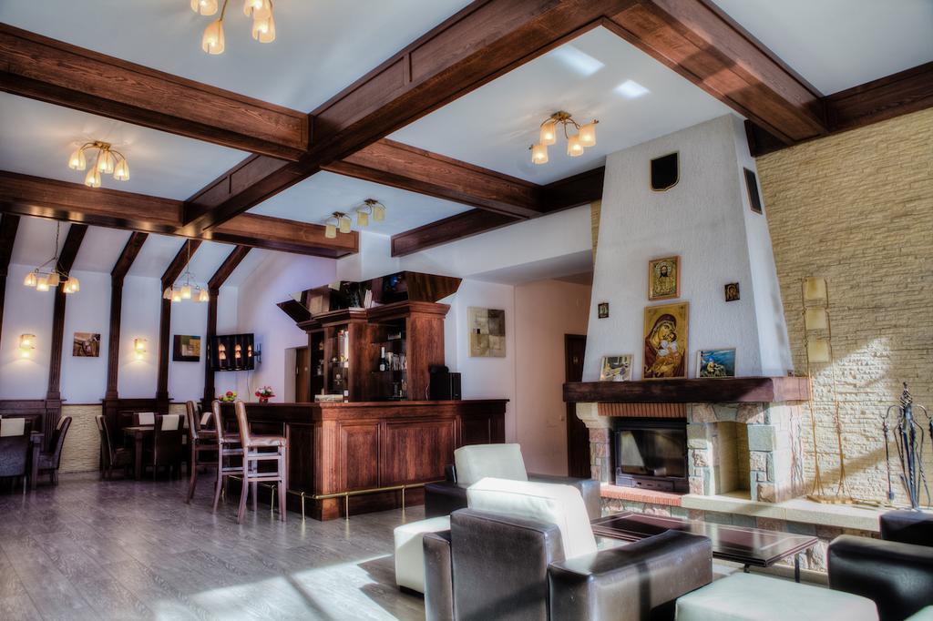 Vila Pinul Si Mesteacanul Poiana Brasov Exterior foto